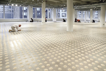 Wolfgang Laib, Unlimited Ocean, 2011. The exhibition at the School of the Art Institute of Chicago Sullivan Galleries is one of the artist’s largest pollen and rice installations to date. 