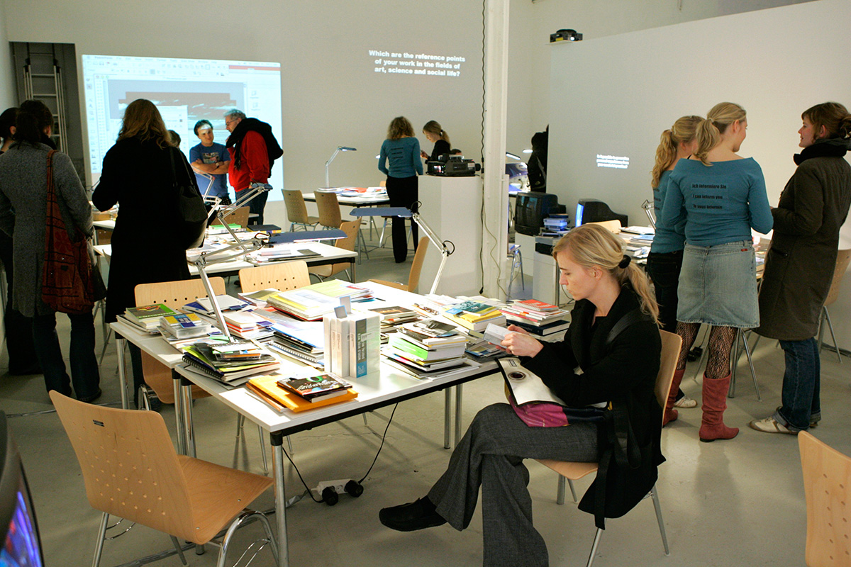 Curating Degree Zero Archive in Lüneburg 