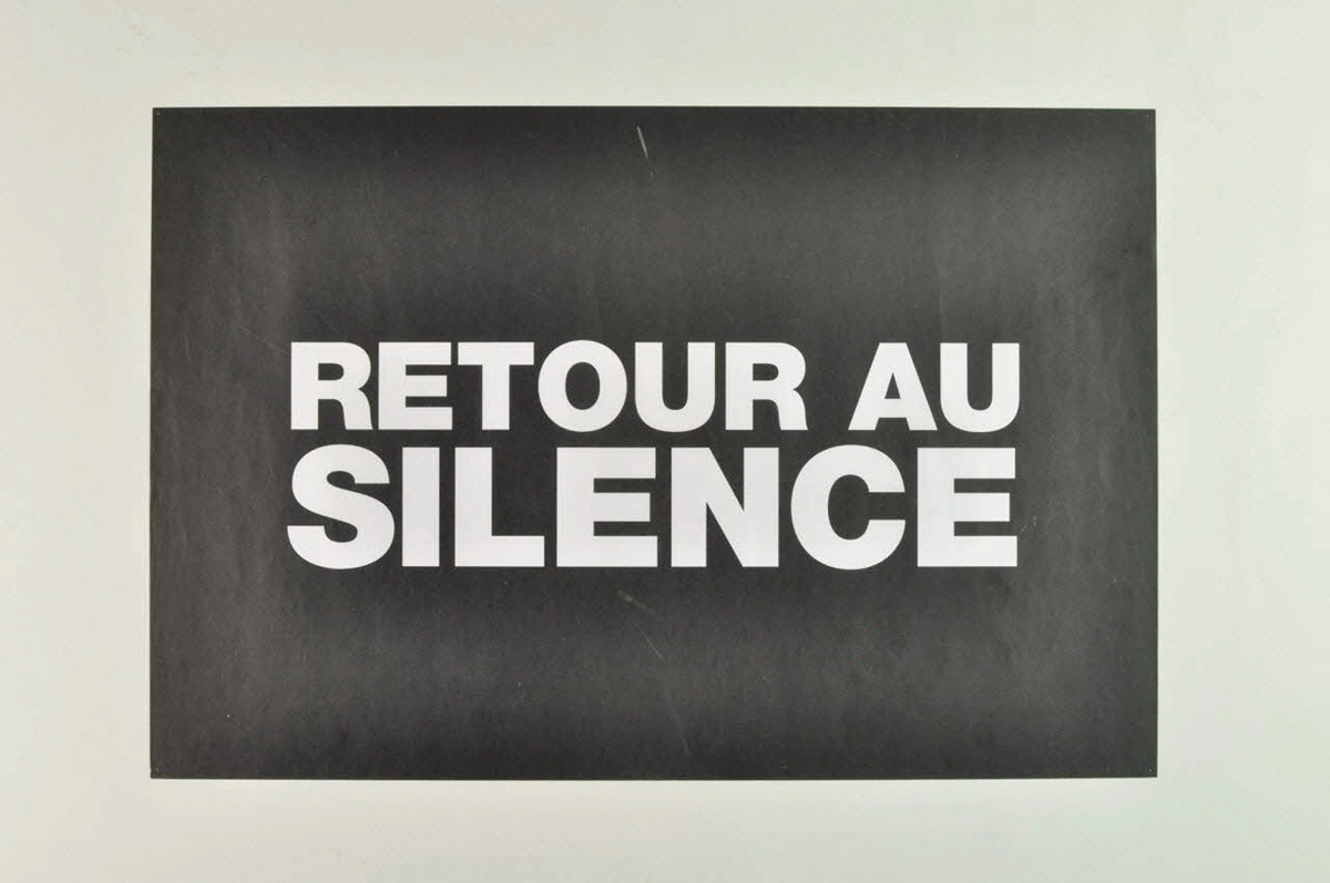 ACT UP-Paris, Poster “Retour au silence” (Back to Silence), December 1, 1998, gift from Christophe Broqua.  Courtesy of Mucem (Inv: 2004.212.11).