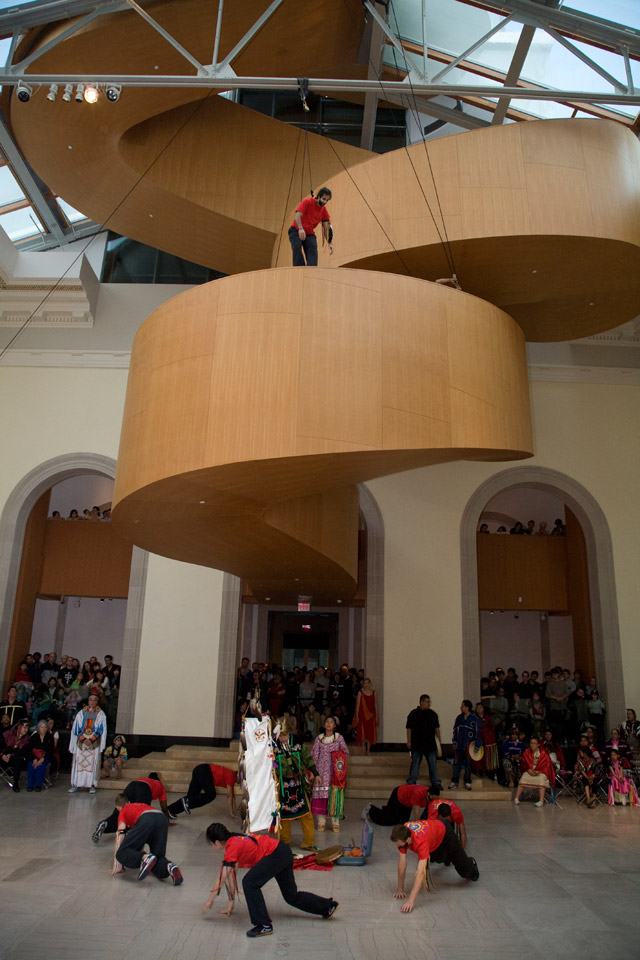 Humberto Vélez, The Awakening/Giigozhkozimin, 2009-2011. Performance Documentation. A participatory collaboration between the Mississaugas of the New Credit First Nation and Parkour. Curated by Emelie Chhangur. Performance staged at the Art Gallery of Ontario  on May 14, 2011. Photo: Len Grant
