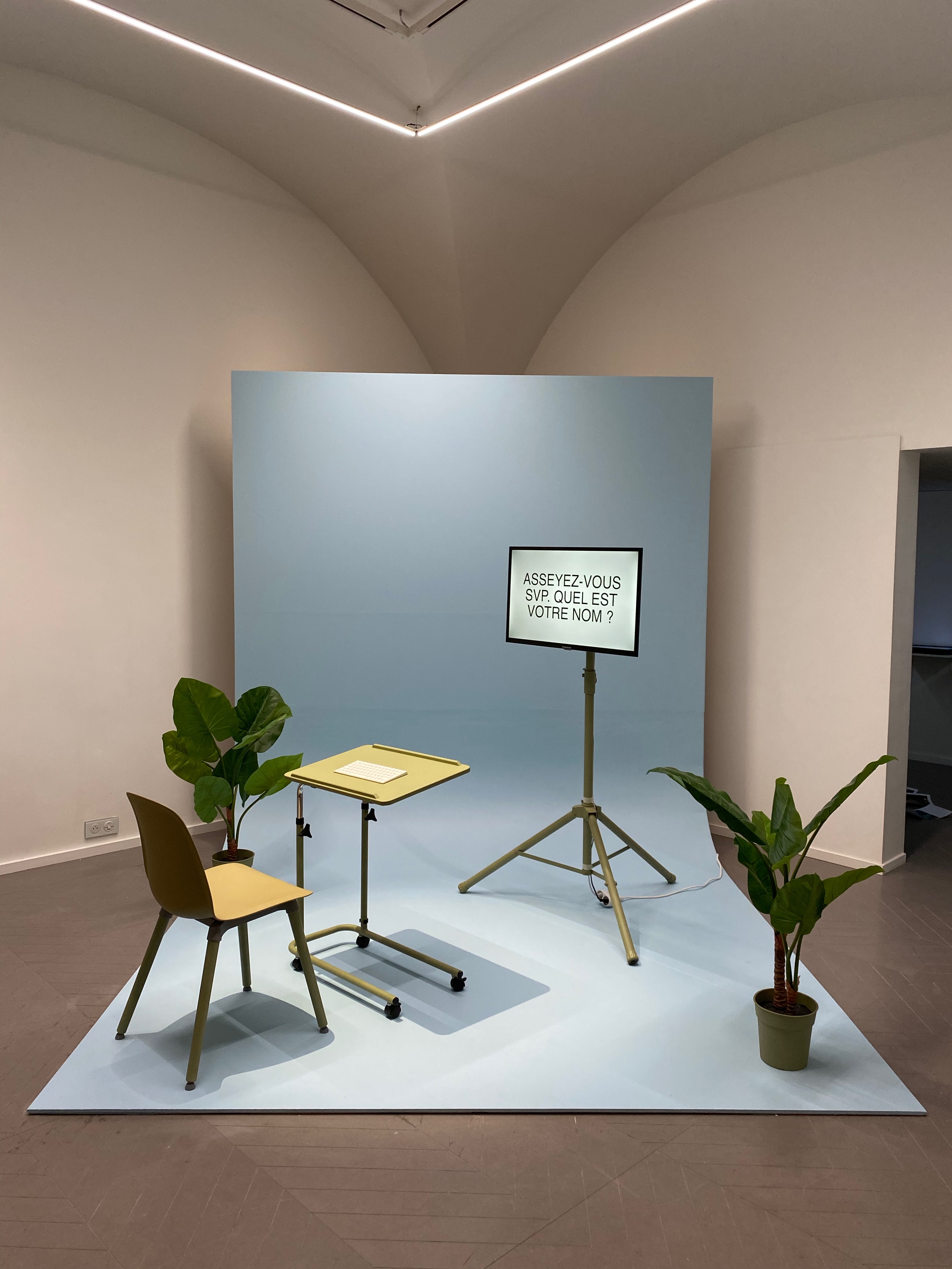 Lauren Lee McCarthy, Autocomplete, 2020: installation view, ‘Selphish,’ Mécènes du sud Montpellier-Sète. Photography by Pau Waelder.