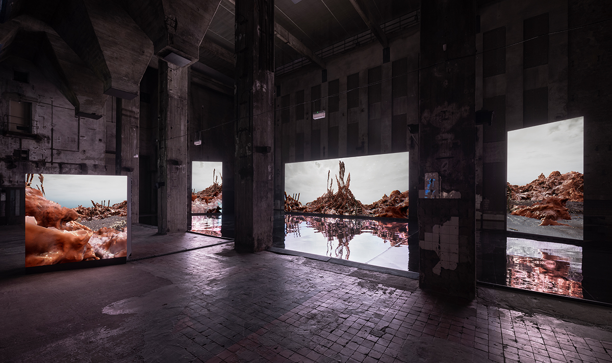 Jakob Kudsk Steensen, Berl-Berl, 2021: Live simulation. Commissioned by LAS Art Foundation. Installation view: Halle am Berghain, 2021. Photograph by: Timo Ohler. Courtesy the artist.